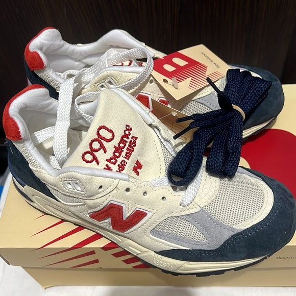 New Balance x Teddy Santis 990v2 - Made in the USA - Picture 10 of 14